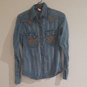 Western Bank Embroidered Denim Rodeo Western Button Up